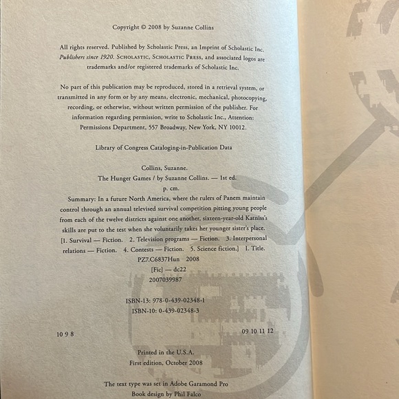 Hunger Games Book Set 1 2 3 4 Book Hardcover Fiction - Picture 7 of 17